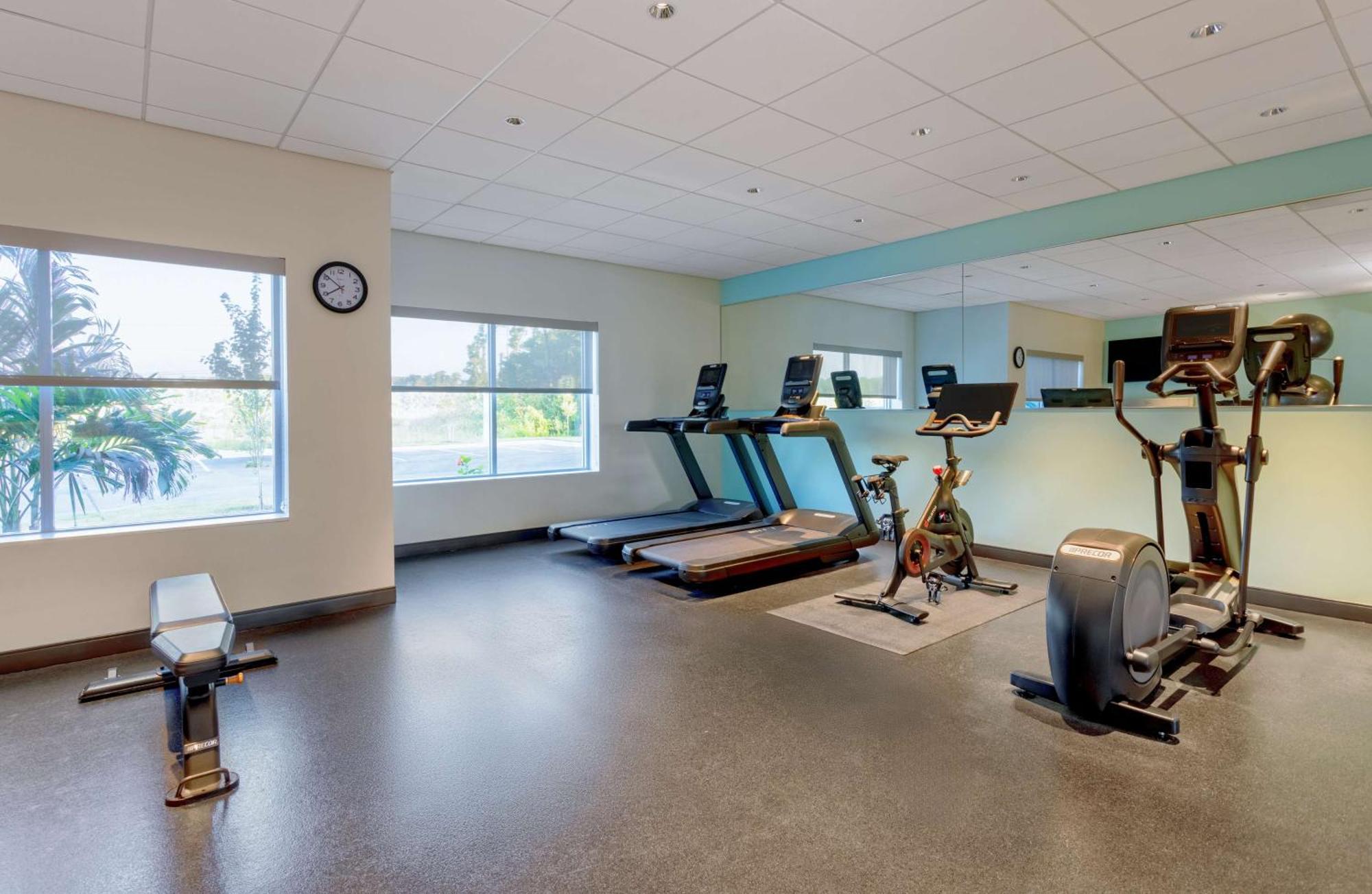 Tru By Hilton Panama City Beach Upper Grand Lagoon Εξωτερικό φωτογραφία